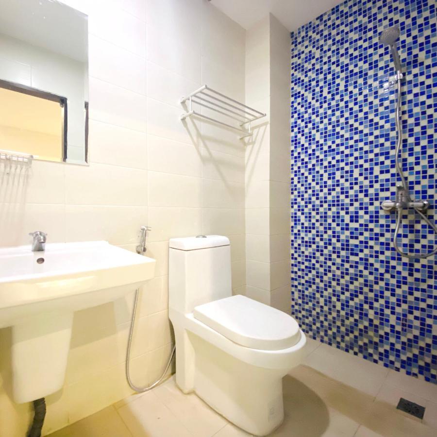 Хостел Djuragan Kamar Mangga Besar Джакарта Екстер'єр фото